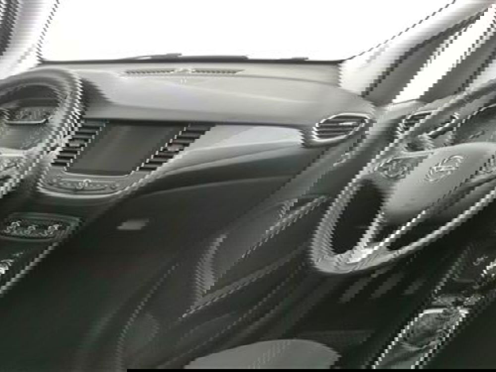 Opel Crossland usata a Bari (14)