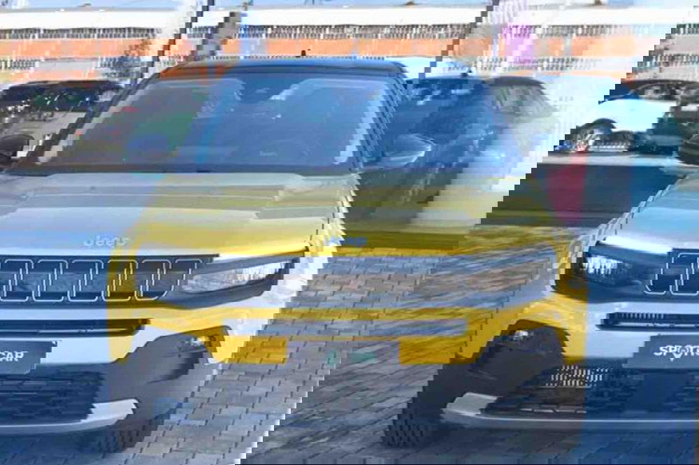 Jeep Avenger nuova a Torino (2)