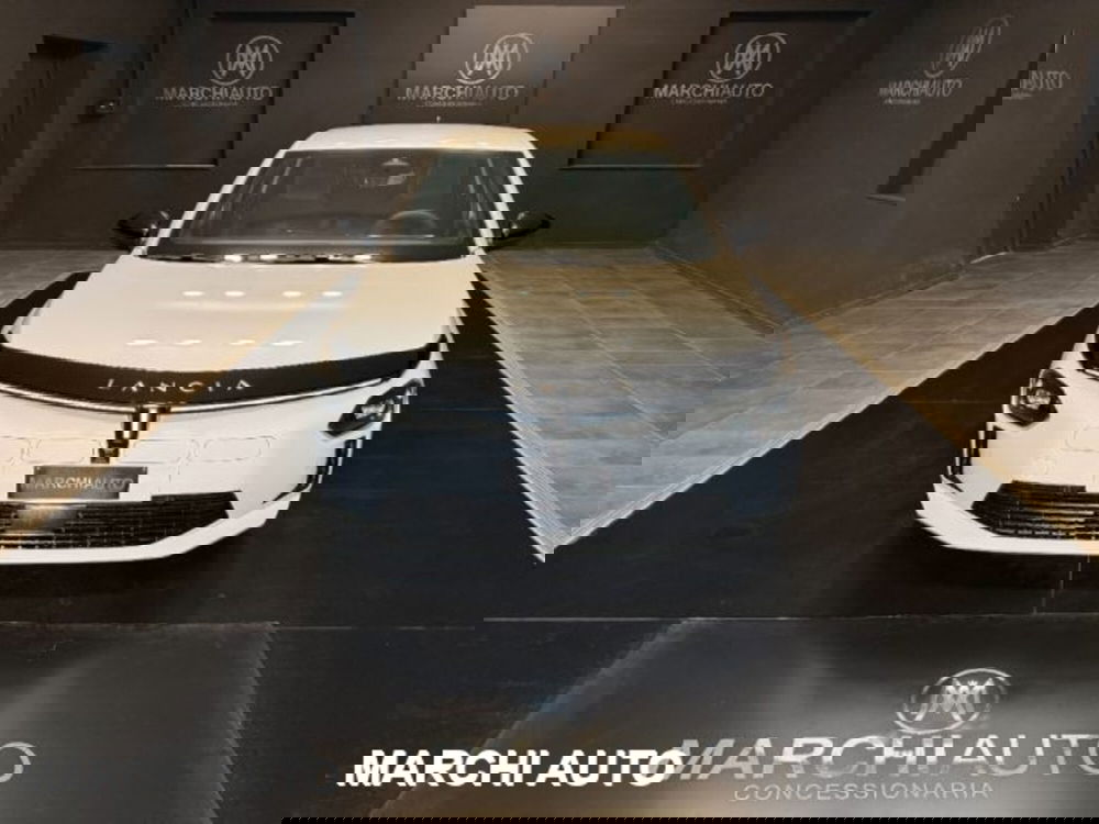 Lancia Ypsilon nuova a Perugia (2)