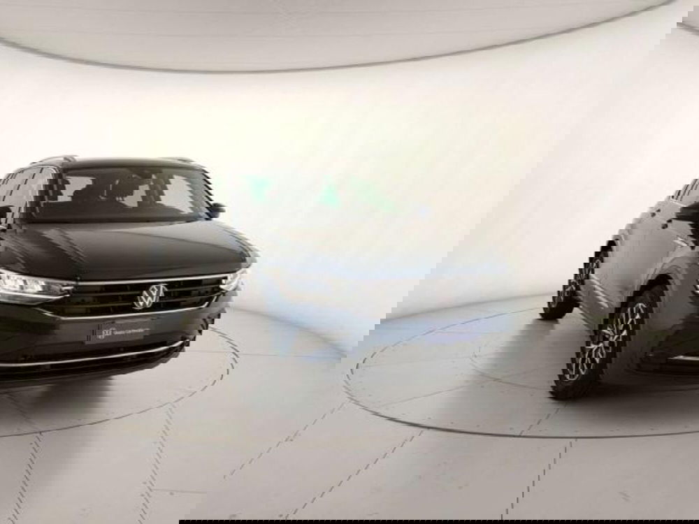 Volkswagen Tiguan usata a Matera (2)