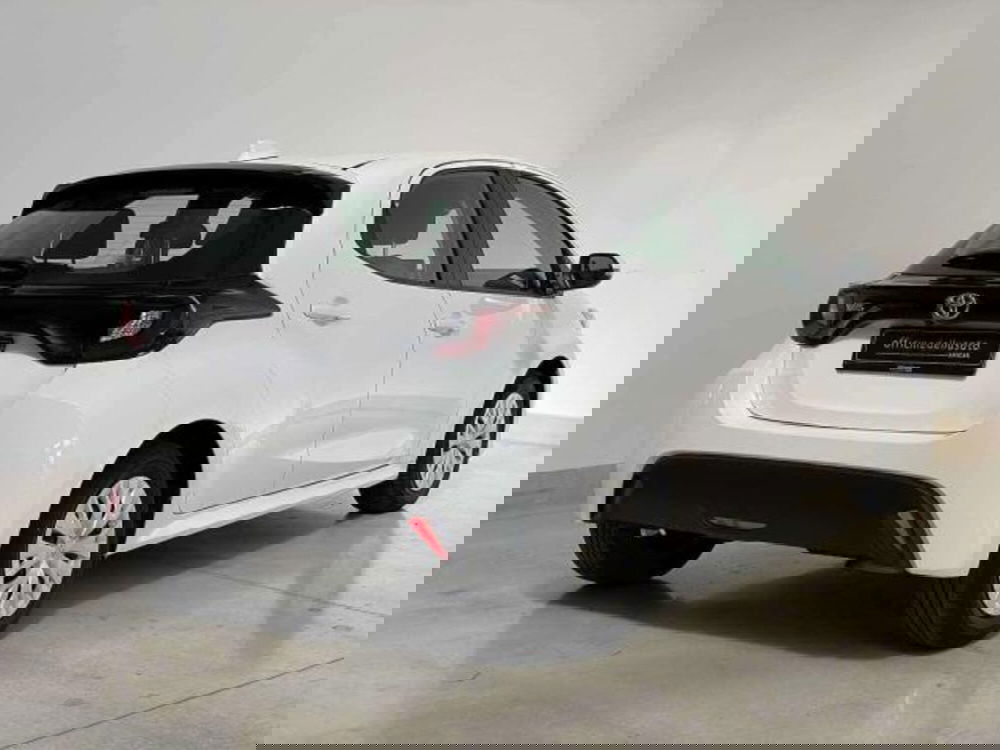 Toyota Yaris usata a Matera (4)