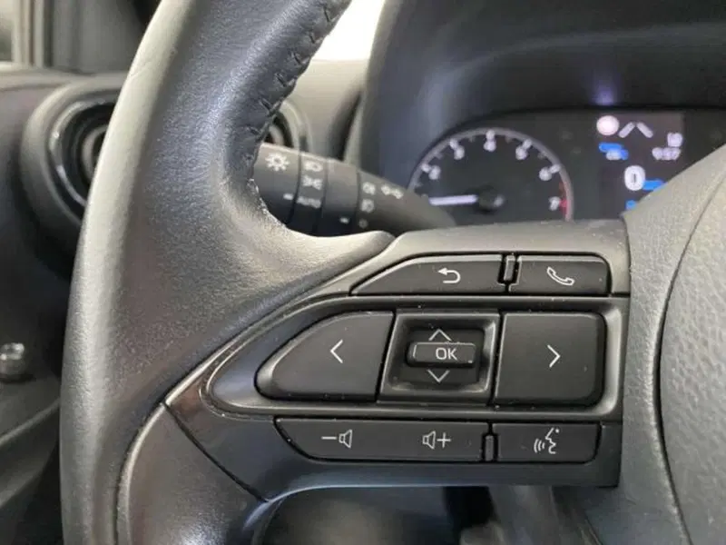 Toyota Yaris usata a Matera (8)