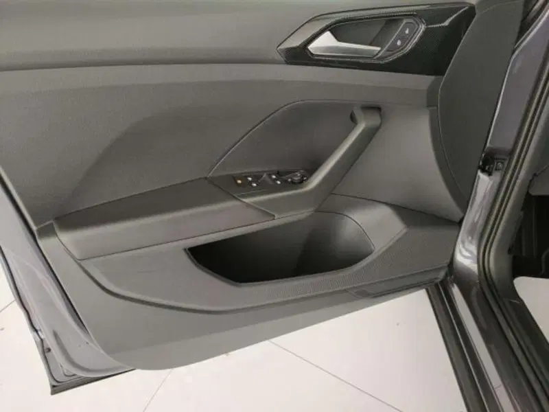 Volkswagen T-Cross usata a Matera (15)