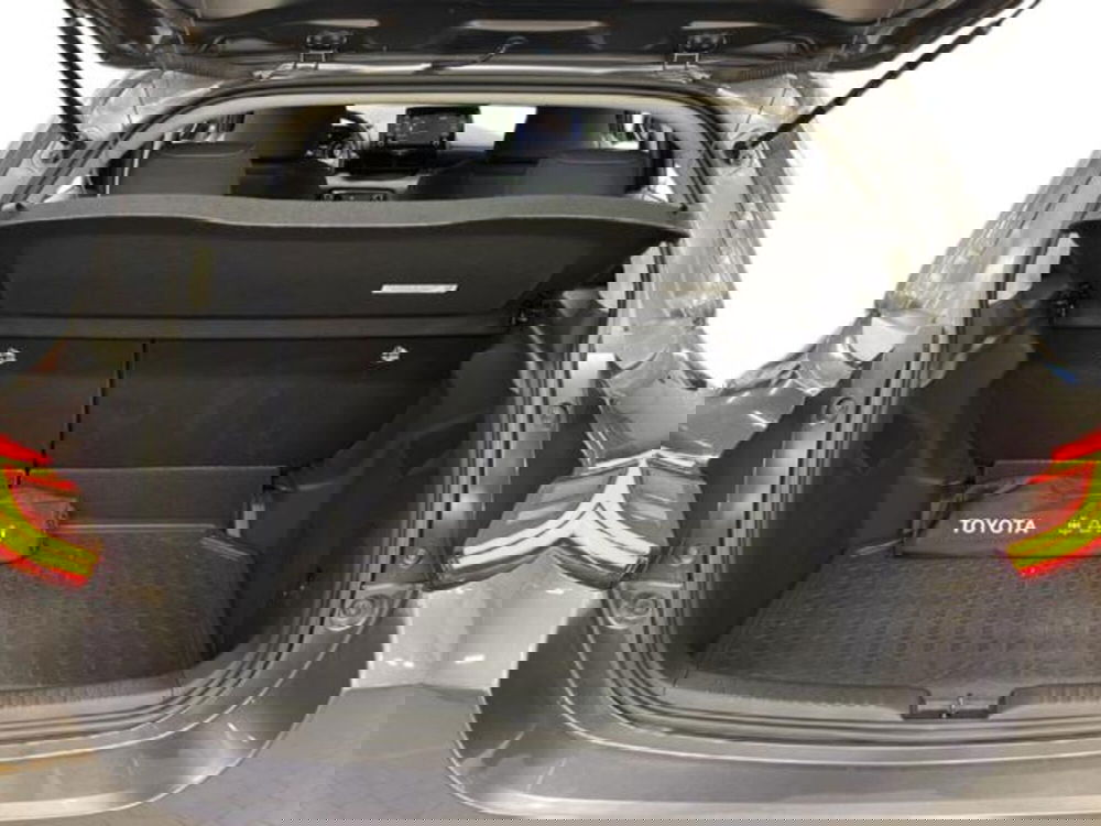 Toyota Yaris Cross usata a Vercelli (11)