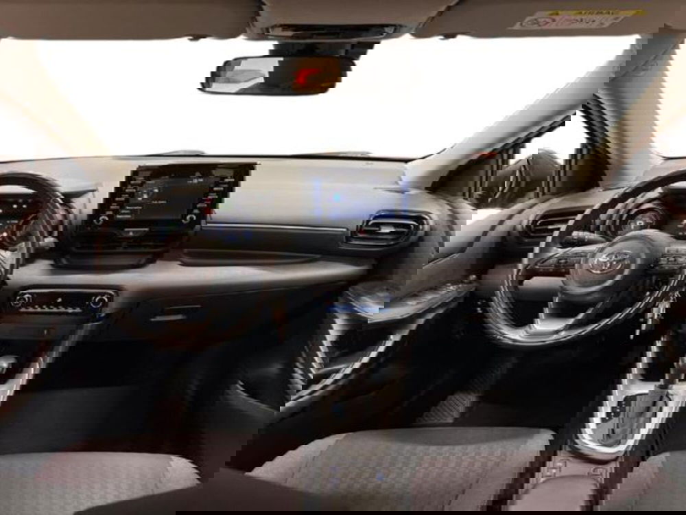 Toyota Yaris Cross usata a Vercelli (9)