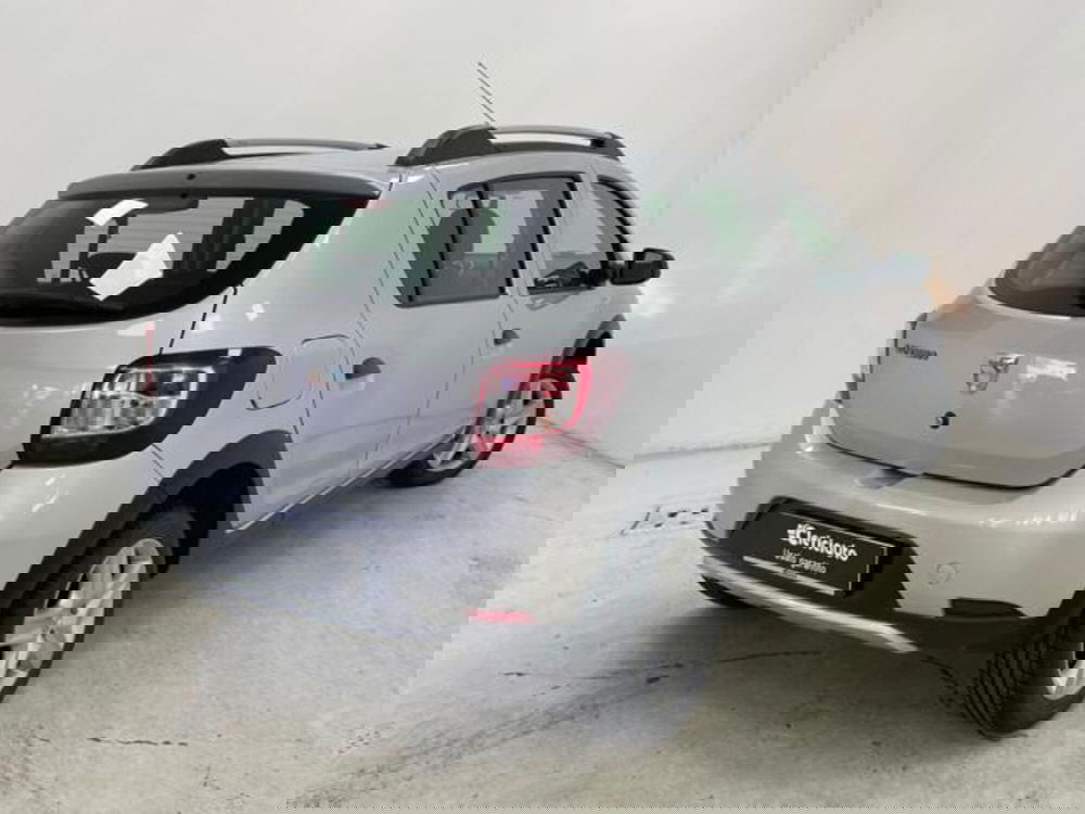 Dacia Sandero usata a Como (2)