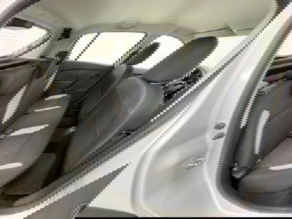 Dacia Sandero usata a Como (5)