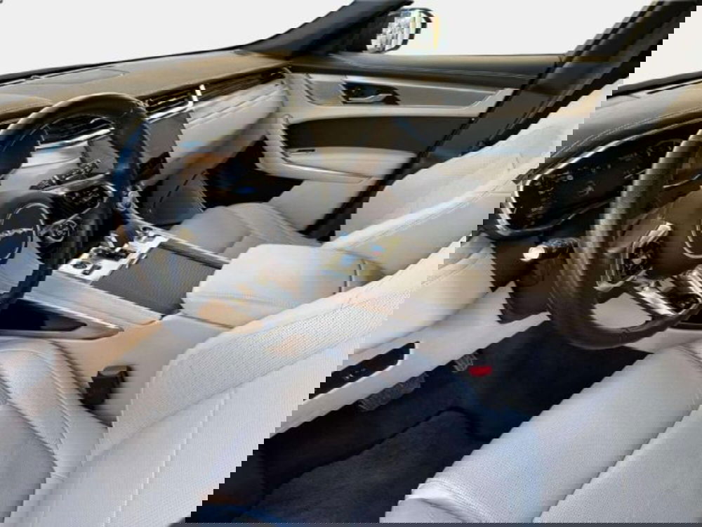 Jaguar F-Pace usata a Siena (10)