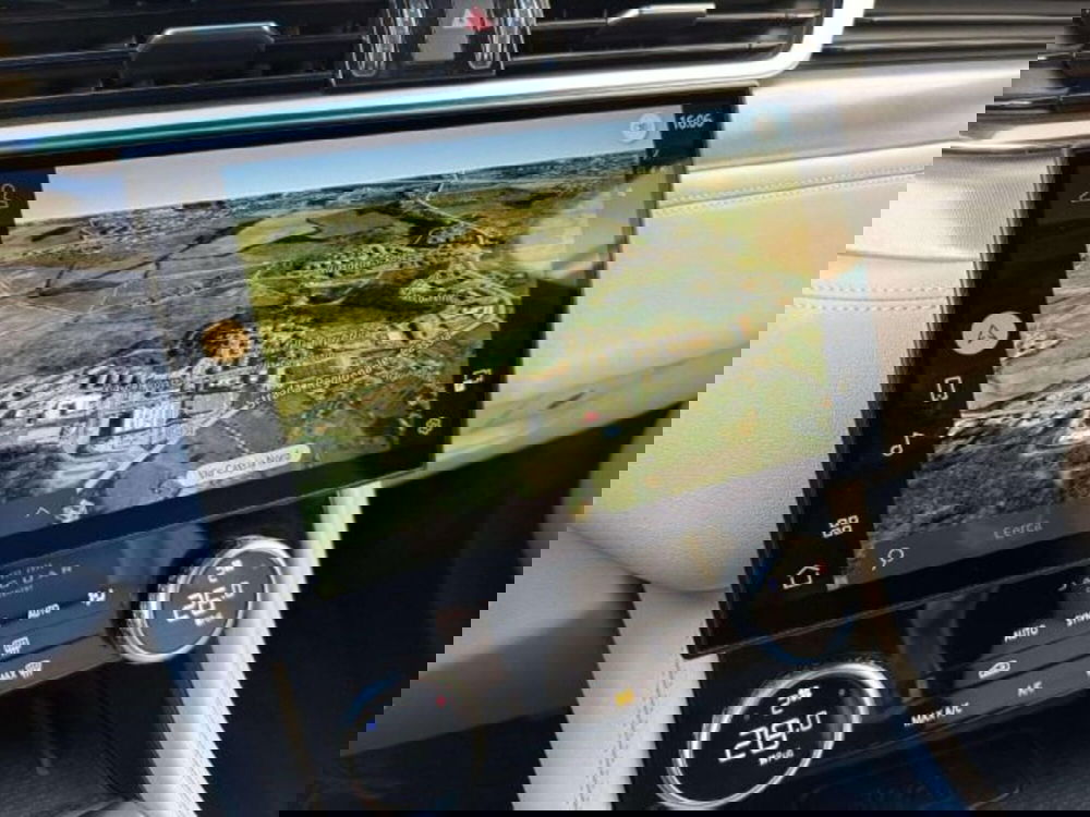 Jaguar F-Pace usata a Siena (11)