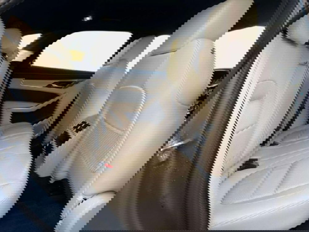 Jaguar F-Pace usata a Siena (5)