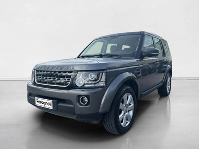 Land Rover Discovery 4 3.0 SDV6 249CV HSE del 2016 usata a Monteriggioni
