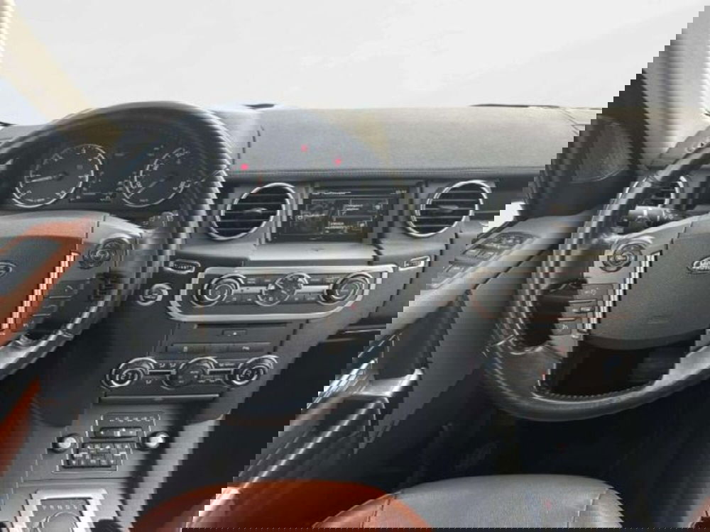 Land Rover Discovery usata a Siena (12)