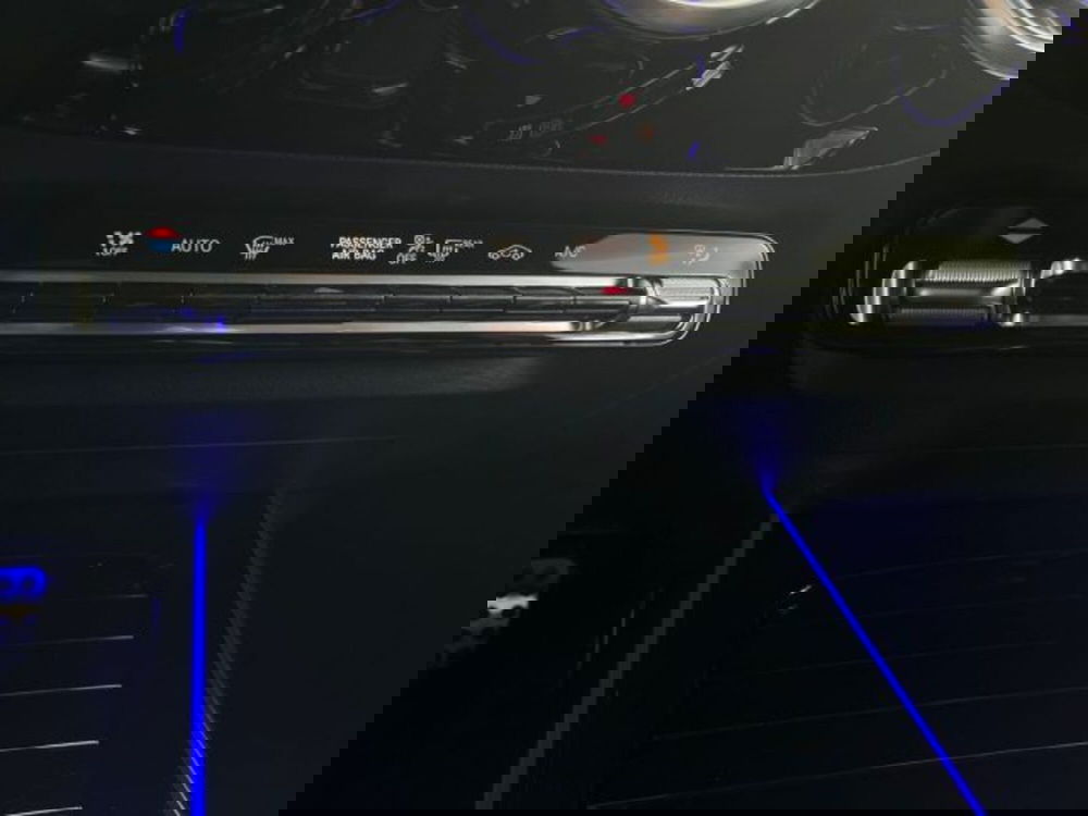 Mercedes-Benz GLA SUV usata a Verona (14)