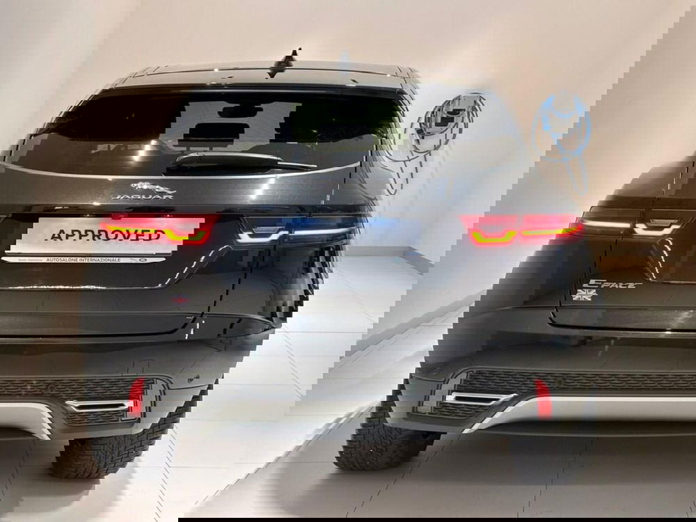 Jaguar E-Pace usata a Varese (7)