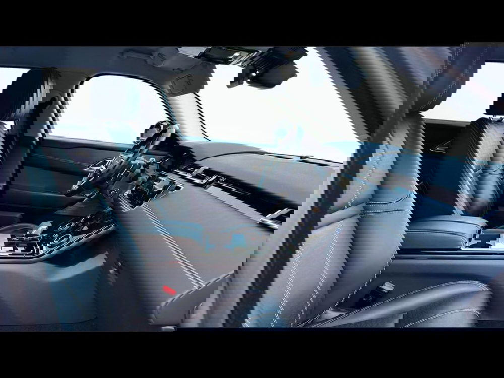 Land Rover Range Rover Velar usata a Varese (3)