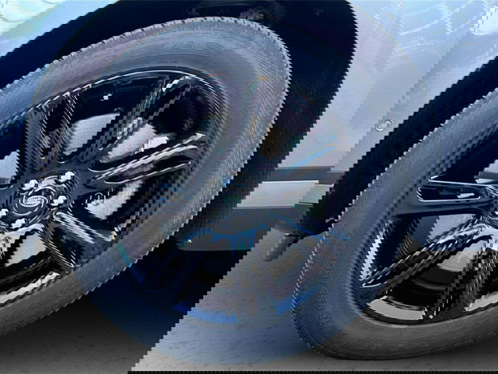 Land Rover Range Rover Velar usata a Varese (9)