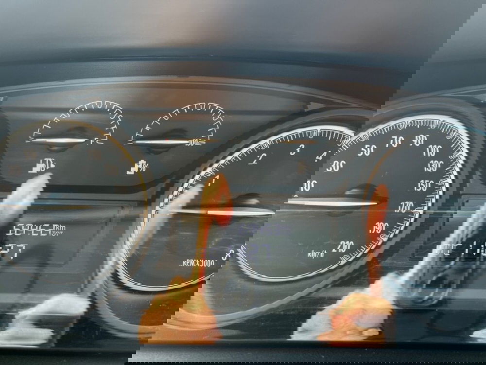 Lancia Ypsilon usata a Verona (15)