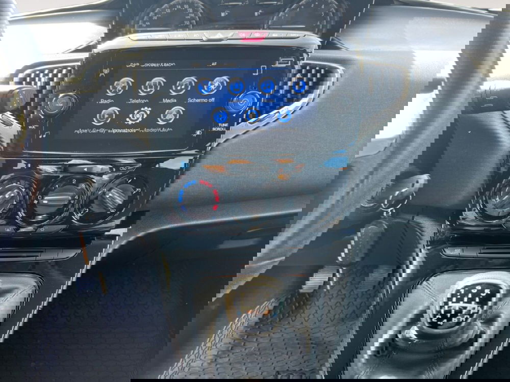 Lancia Ypsilon usata a Verona (9)