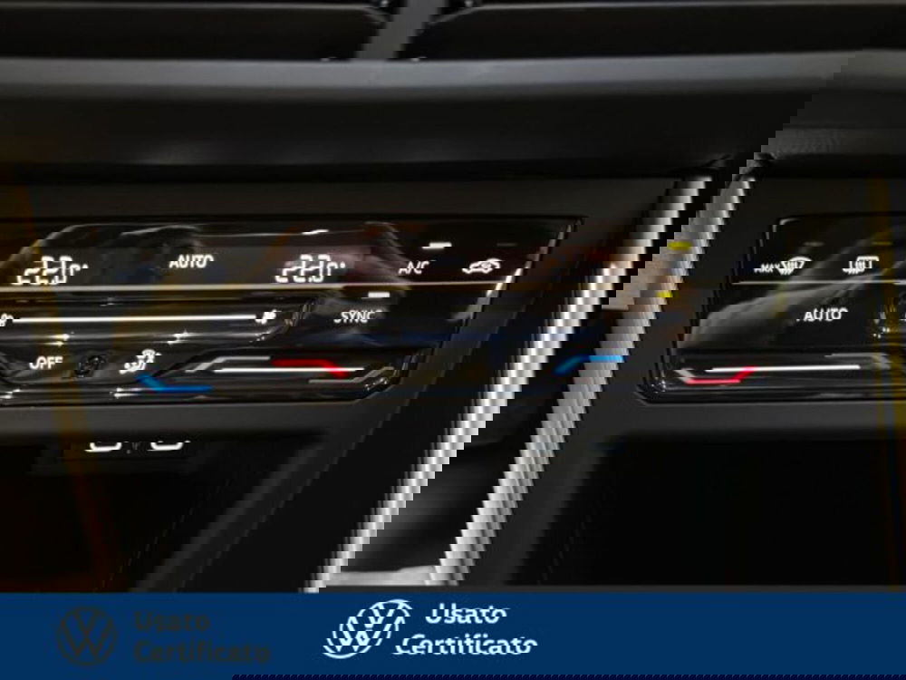 Volkswagen Taigo usata a Vicenza (13)