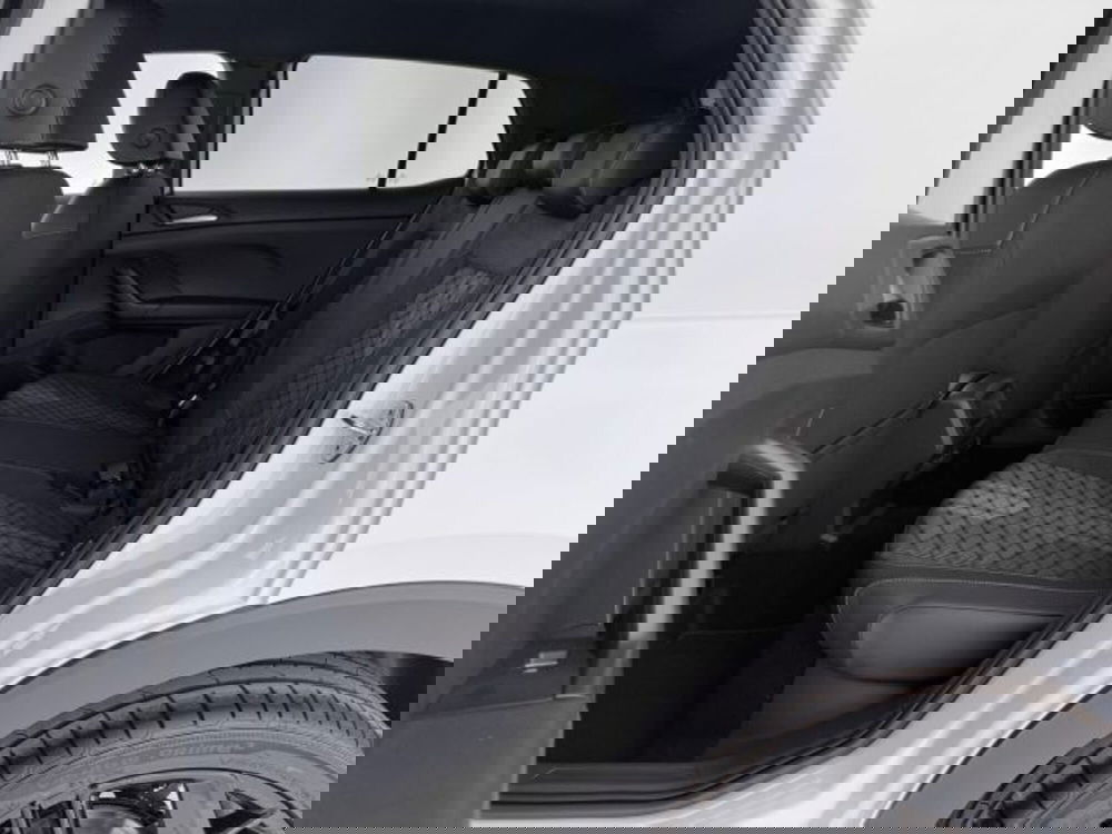 Volkswagen T-Cross nuova a Vicenza (10)