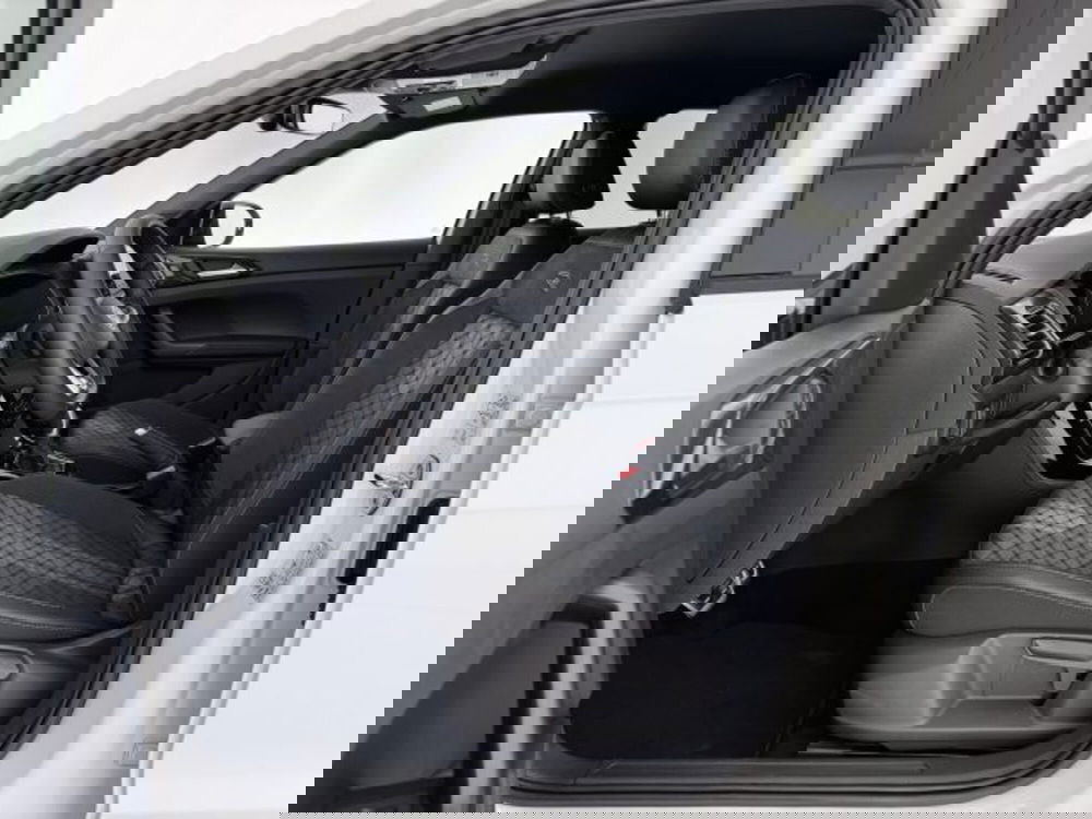 Volkswagen T-Cross nuova a Vicenza (8)