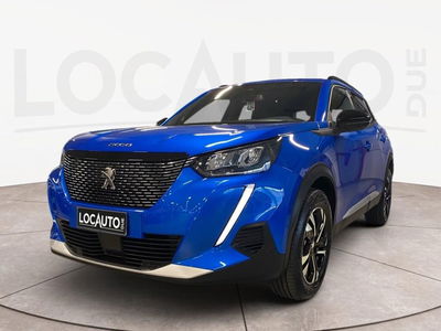 Peugeot 2008 1.2 puretech Active s&amp;s 100cv del 2022 usata a Torino
