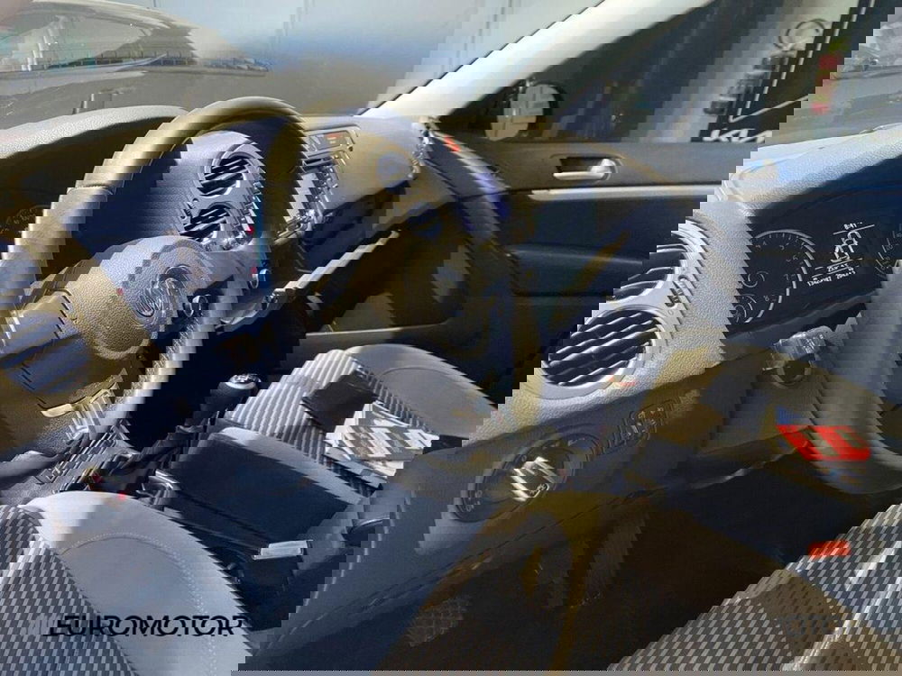 Volkswagen Tiguan usata a Bari (10)