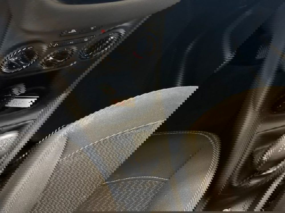 Peugeot 208 usata a Cuneo (15)