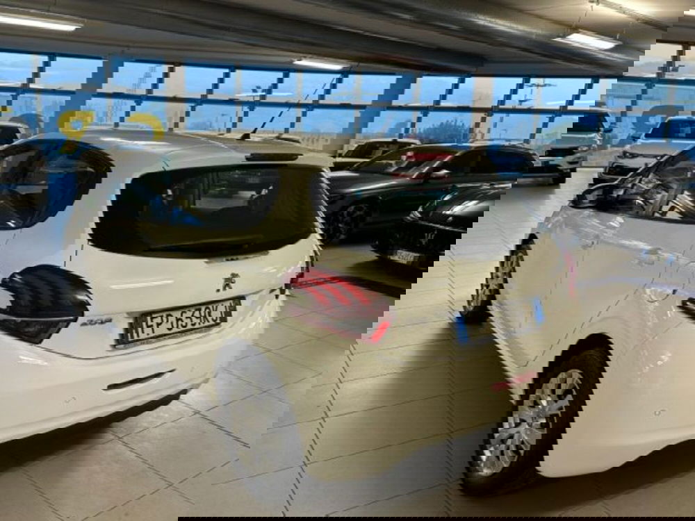 Peugeot 208 usata a Cuneo (5)
