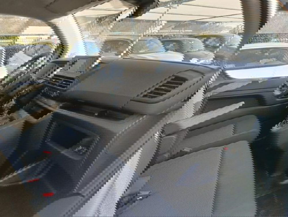 Opel Vivaro Furgone nuova a Brescia (15)