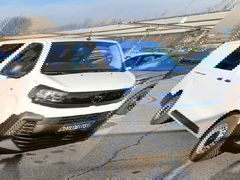 Opel Vivaro Furgone nuova a Brescia (3)