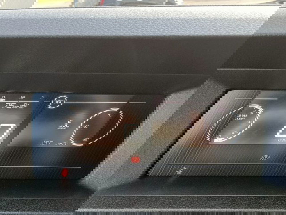 Opel Vivaro Furgone nuova a Brescia (8)