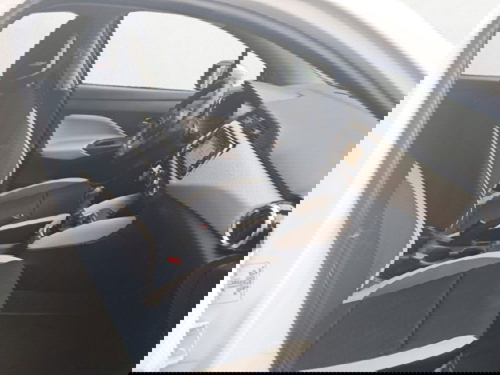 Nissan Micra usata a Treviso (13)