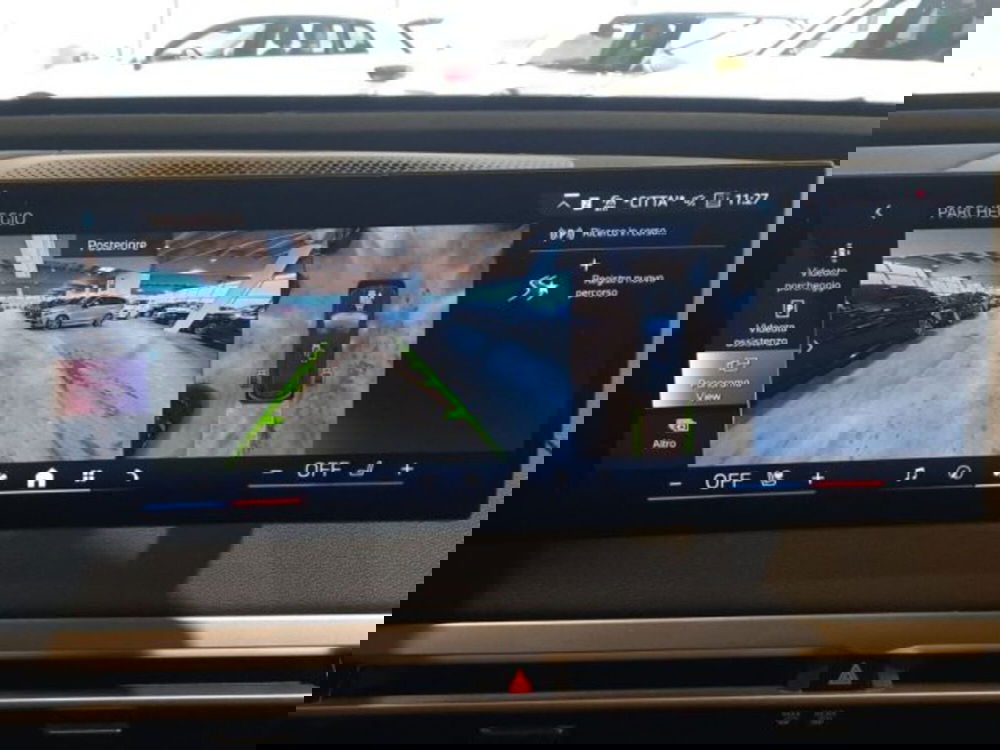 BMW iX usata a Verona (13)