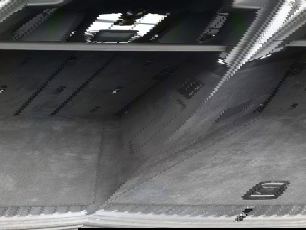 BMW iX usata a Verona (15)