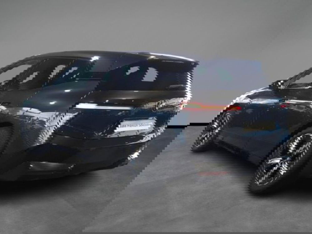 BMW iX usata a Verona (5)