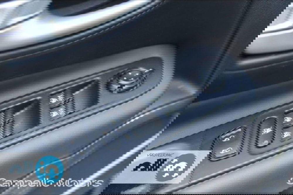 Jeep Renegade usata a Venezia (16)