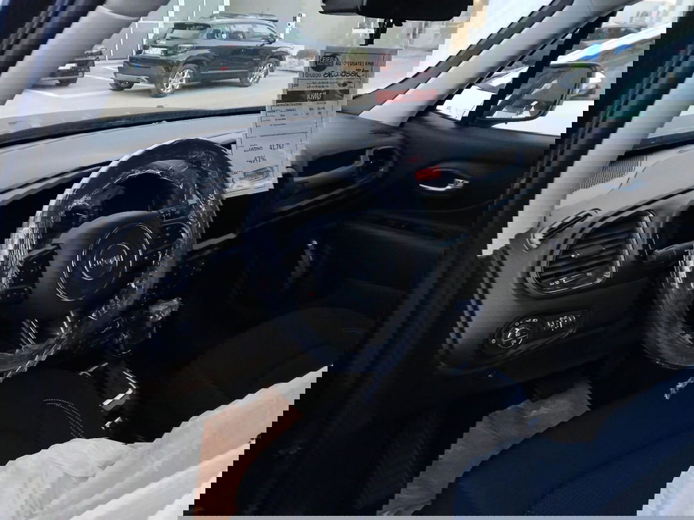 Jeep Renegade usata a Lecce (15)