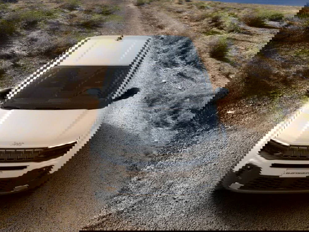 Jeep Avenger nuova a Como (2)