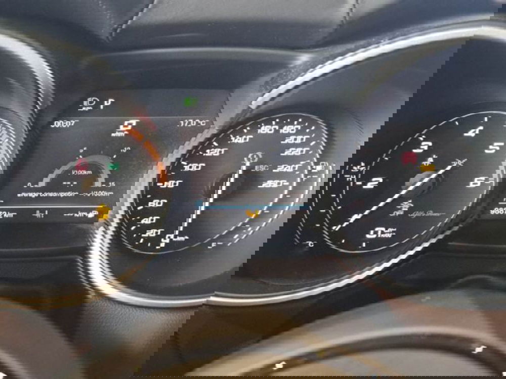 Alfa Romeo Stelvio usata a Salerno (10)