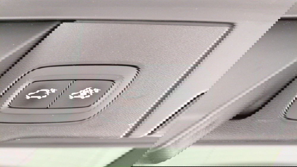 Volvo XC60 usata a Roma (11)