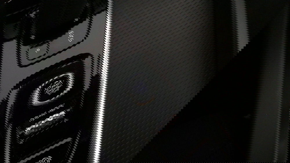 Volvo XC60 usata a Roma (14)