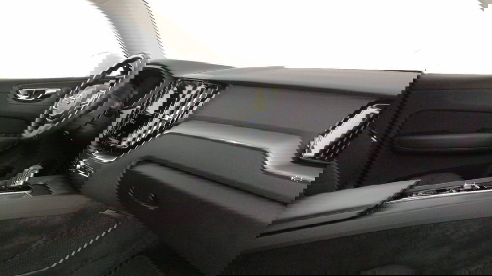 Volvo XC60 usata a Roma (7)