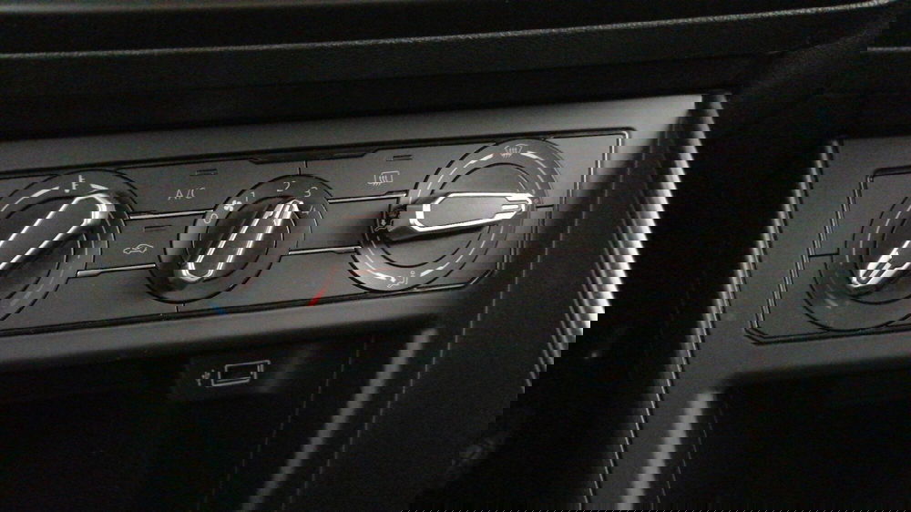 Volkswagen Polo usata a Roma (14)