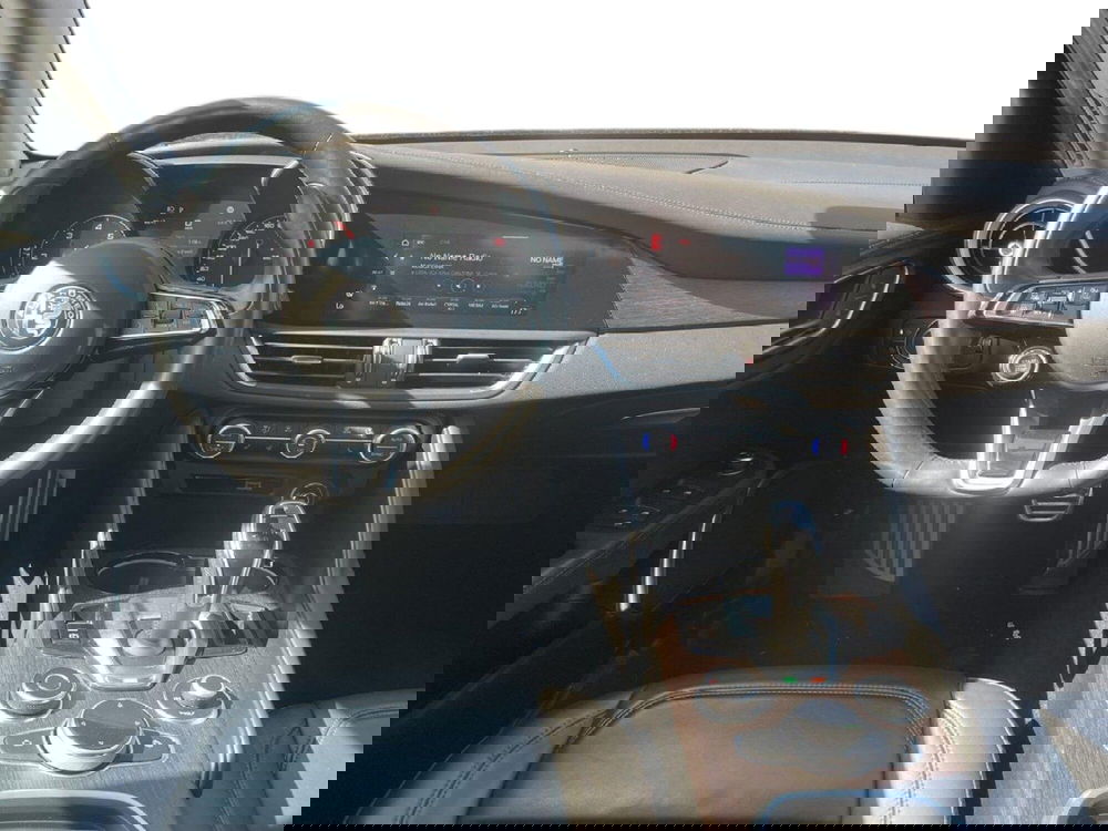 Alfa Romeo Giulia usata a Torino (11)