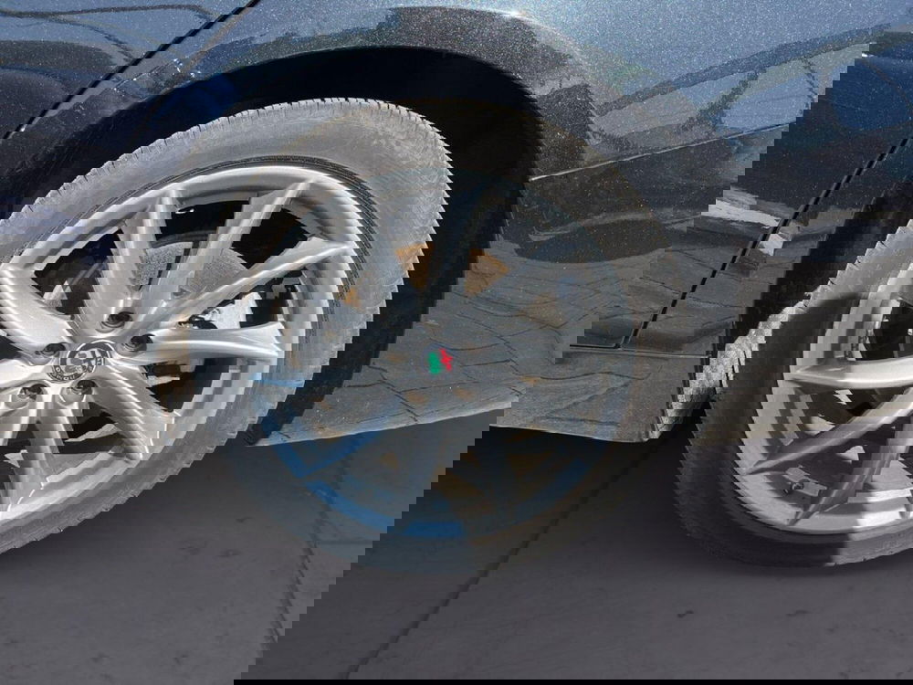 Alfa Romeo Giulia usata a Torino (8)