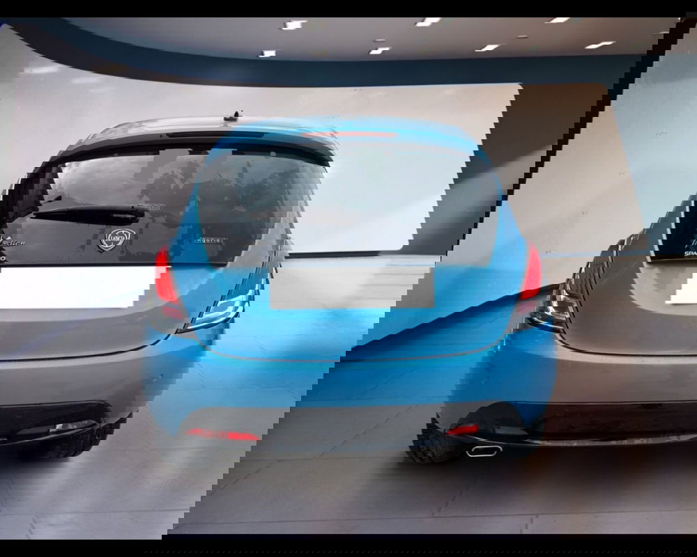 Lancia Ypsilon usata a Torino (12)