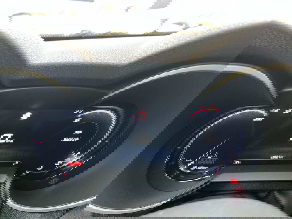 Alfa Romeo Stelvio usata a Milano (19)