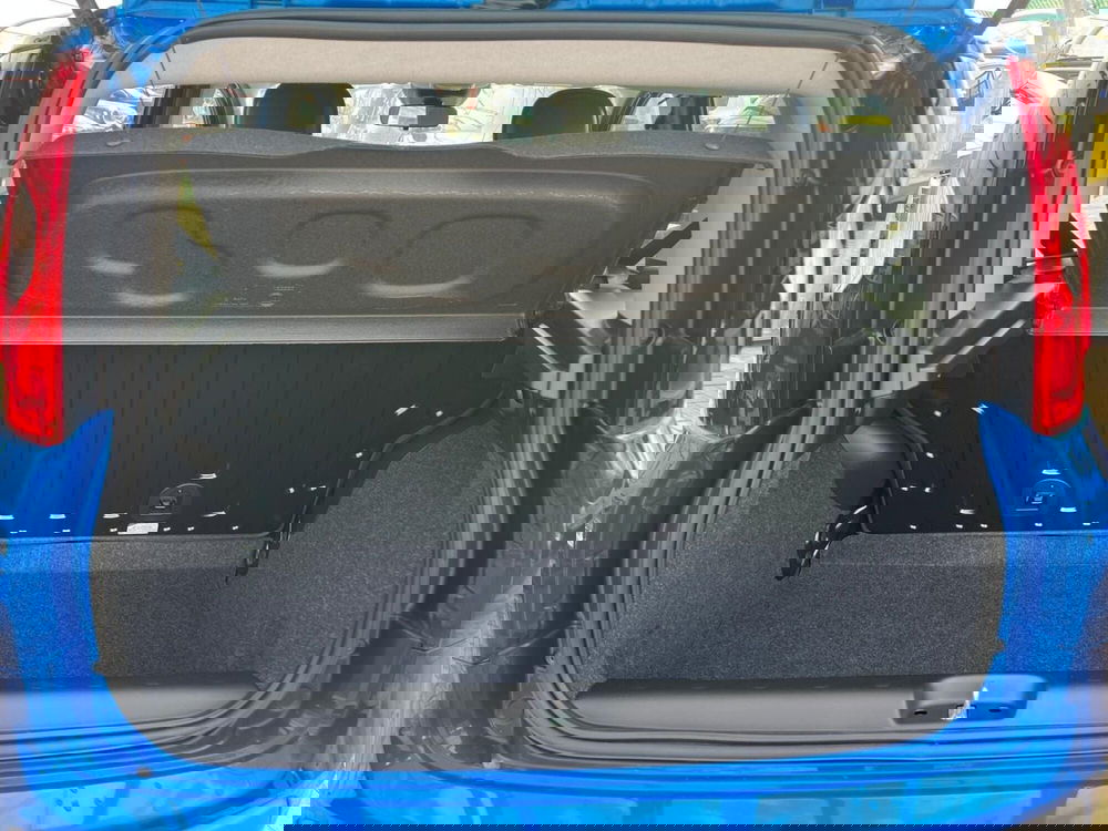 Fiat Panda Cross nuova a Milano (10)