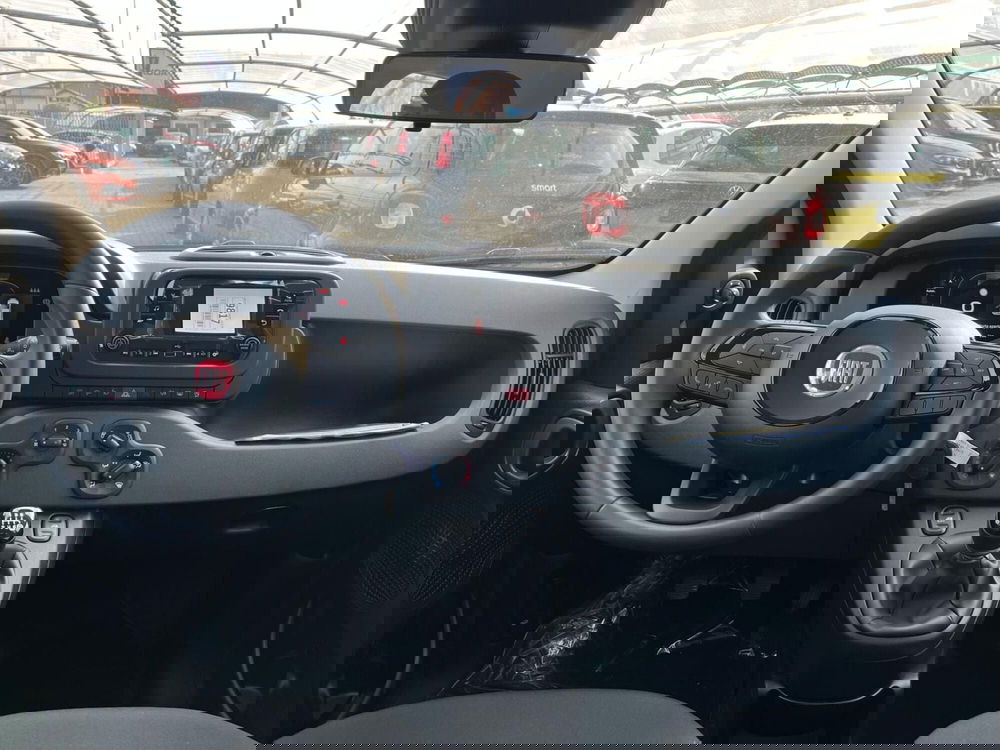 Fiat Panda Cross nuova a Milano (14)